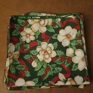 Set of 10 Holiday Napkins 15" square